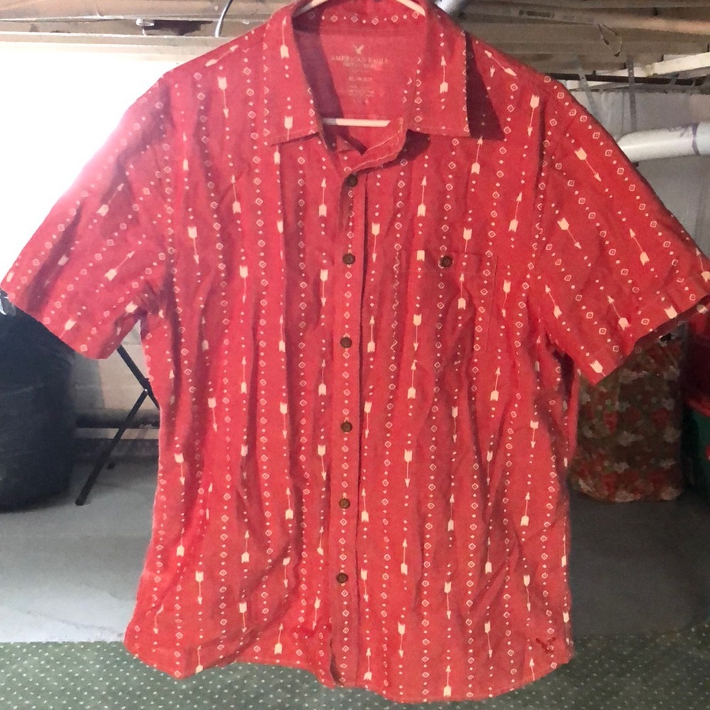 American Eagle short sleeve button up